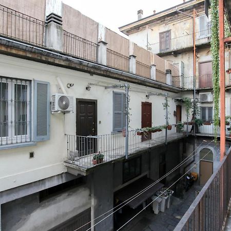 V.Le Certosa Comfy Studio! Apartment มิลาน ภายนอก รูปภาพ