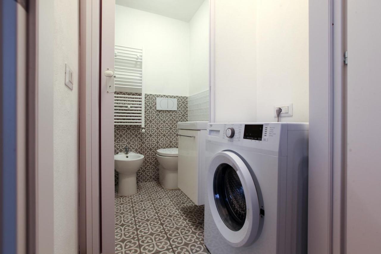 V.Le Certosa Comfy Studio! Apartment มิลาน ภายนอก รูปภาพ